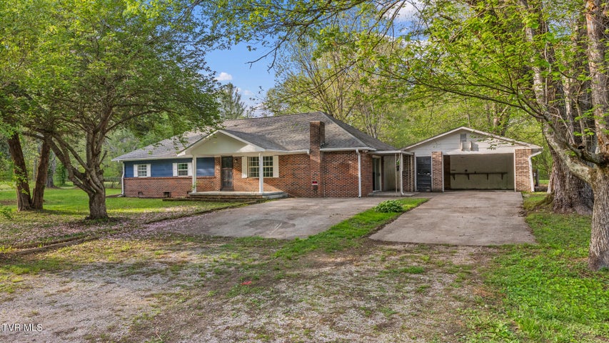 1st photo of 114 Clare Lane