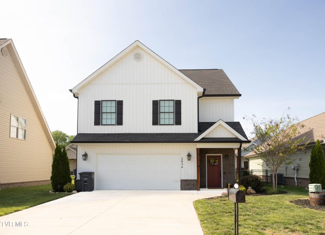 1st photo of 2834 Mccoy Street