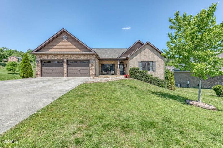1st photo of 1008 Bellingham Drive