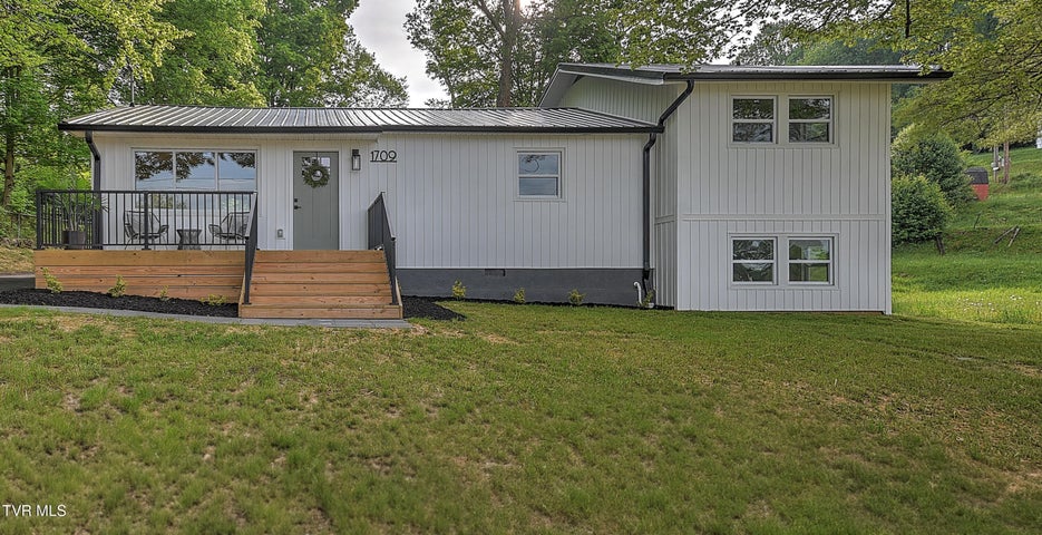 1st photo of 1709 Maryland Avenue