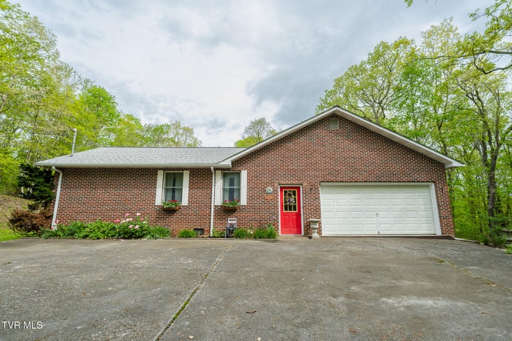 1st photo of 9734 Palmetto Road