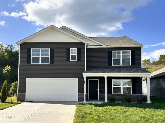 1st photo of 141 Crawford Circle