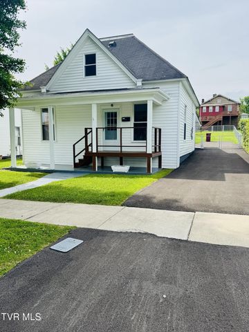 1st photo of 305 Hamilton Street