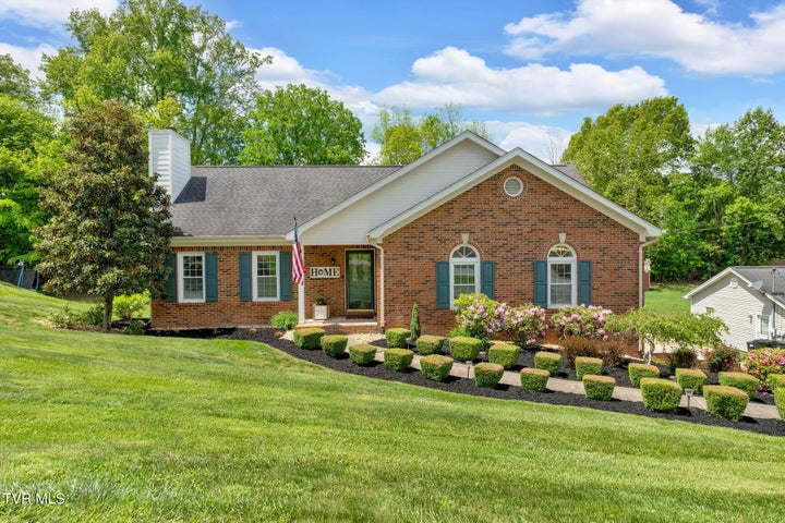 1st photo of 3141 Winesap Road