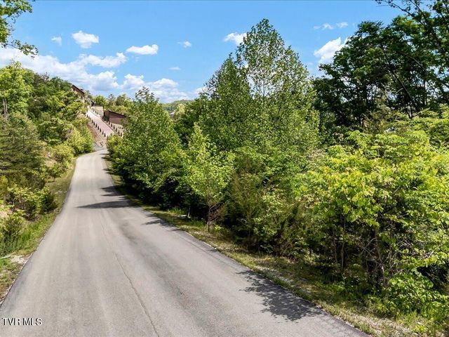 1st photo of Lot 23 Emerald Pointe Boulevard