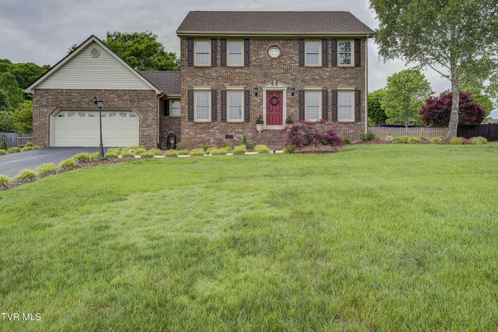 1st photo of 719 Valley Drive