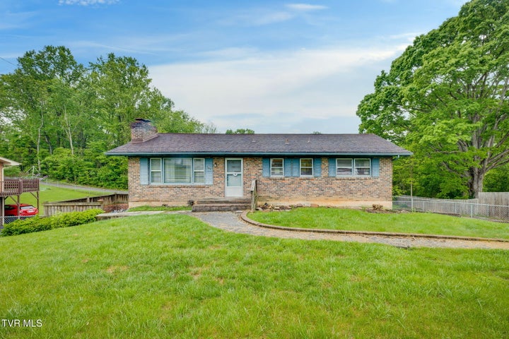 1st photo of 109 Longwood Road