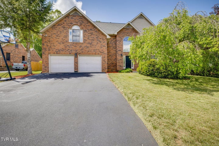 1st photo of 3502 Bondwood Circle