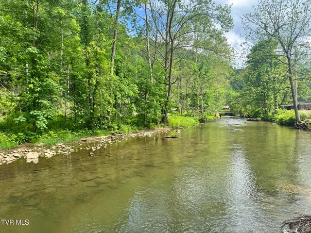 1st photo of 4090 Old Asheville Highway