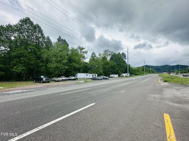 1st photo of 3687 Hwy 19-E