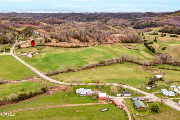 1st photo of 6235 Tazewell Highway