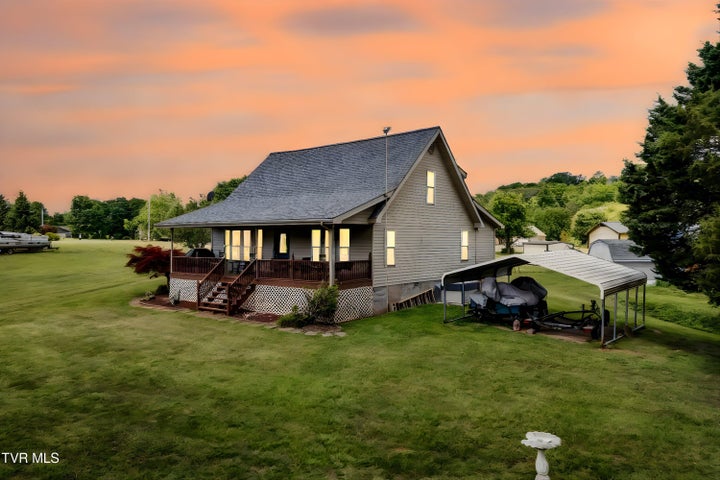 1st photo of 1199 Oak Grove Road
