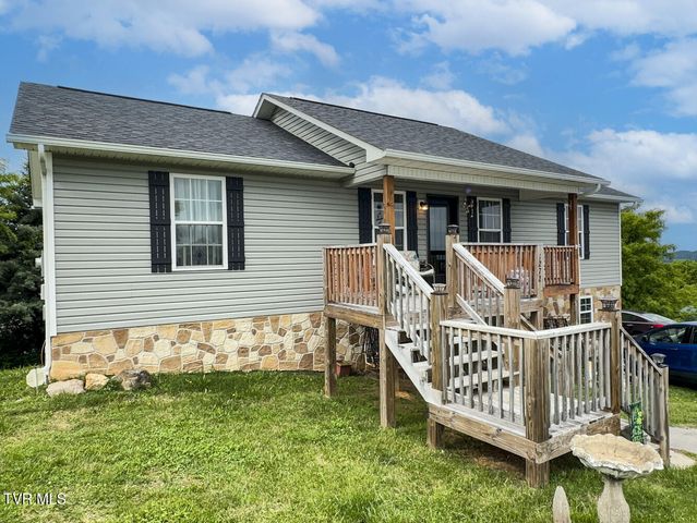 1st photo of 1272 Jessica Loop