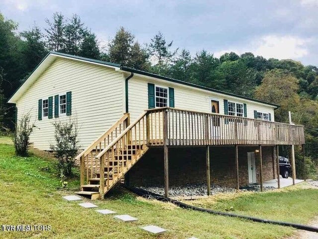 1st photo of 1432 Upper Caney Valley Road
