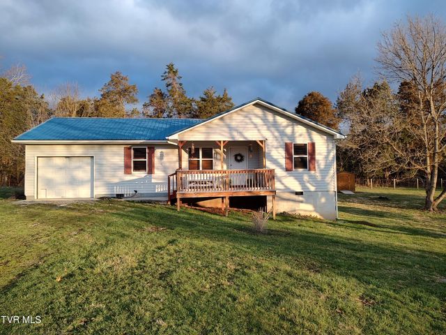 1st photo of 3742 Beech Grove Road