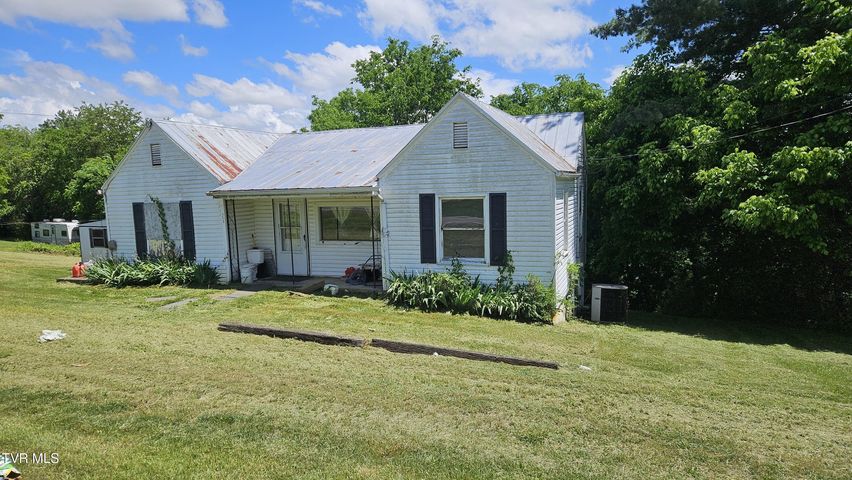 1st photo of 328 Telford Road