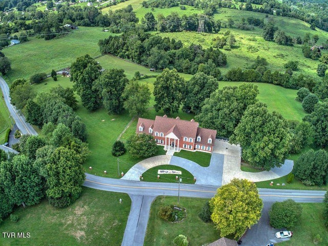 1st photo of 641 Peoples Road