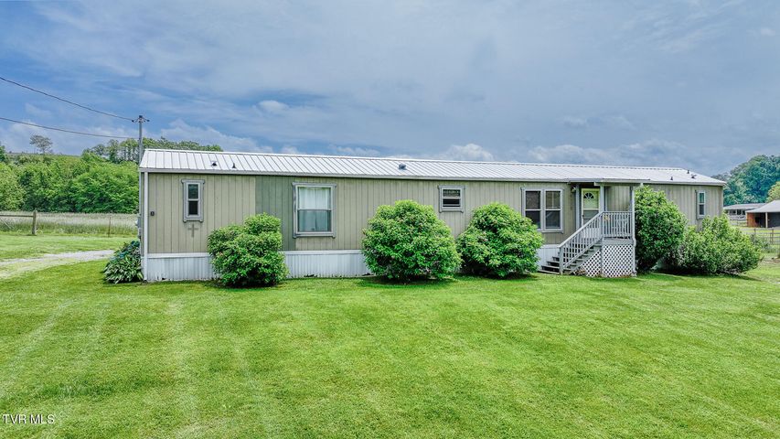 1st photo of 4739 Greenwood Drive