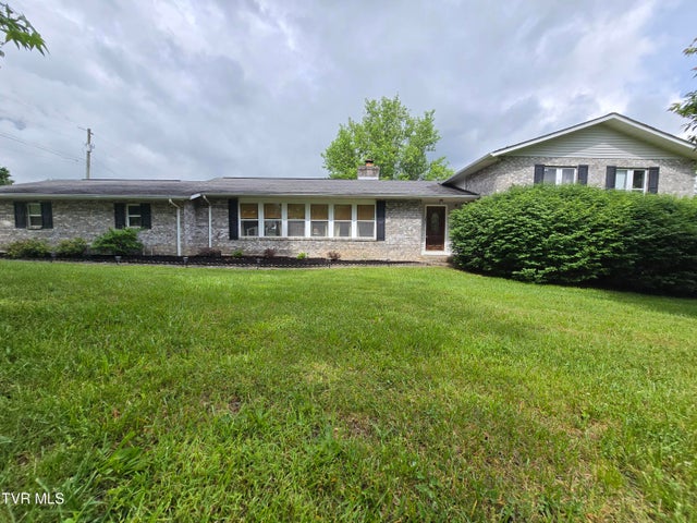 1st photo of 1382 Elijah Martin Road