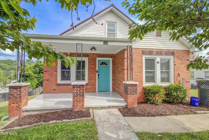 1st photo of 326 Cherry Street