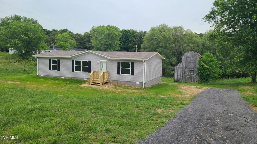 1st photo of 760 Wisecarver Road