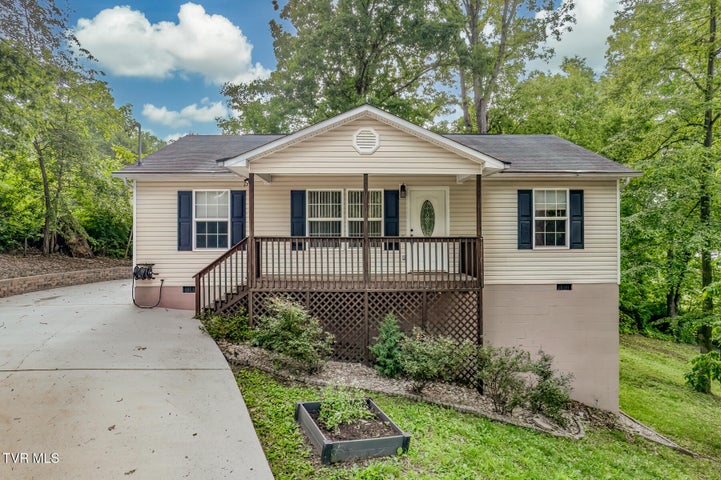 1st photo of 4320 Comet Lane