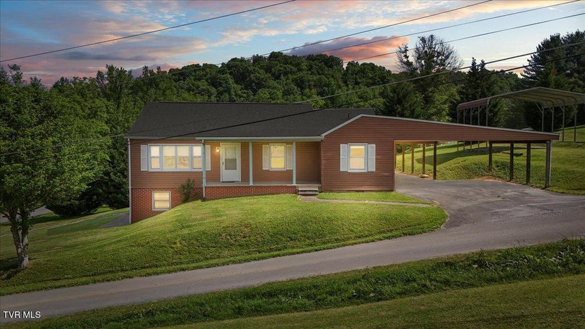 1st photo of 105 Meredith Drive