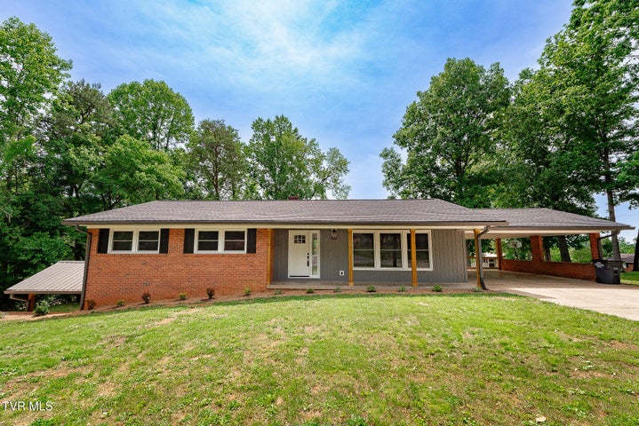 1st photo of 1236 Nassau Drive