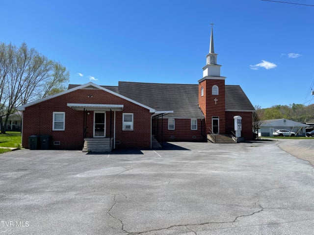 1st photo of 409 Gap Creek Road