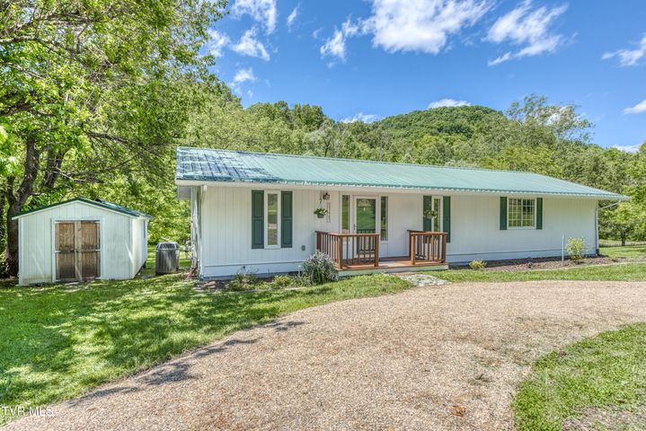 1st photo of 21463 Rich Valley Road