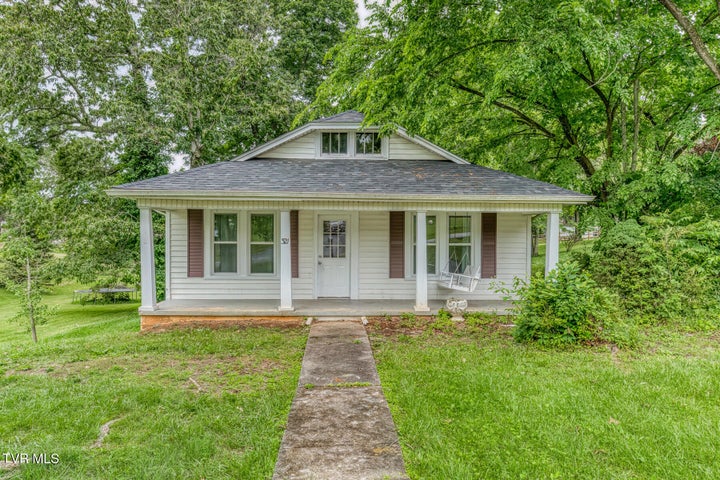 1st photo of 321 North Avenue