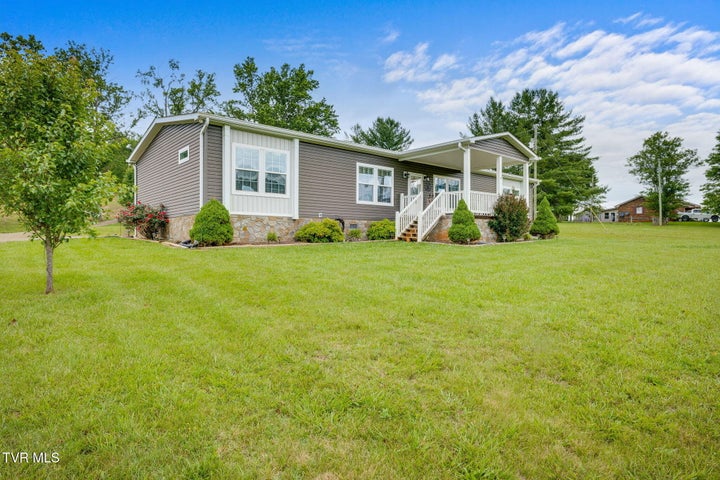 1st photo of 837 Stanley Valley Road