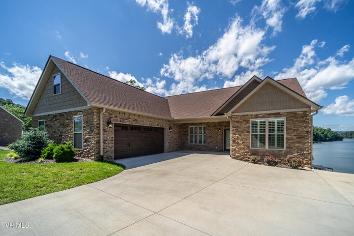 1st photo of 3107 Bridgewater Boulevard