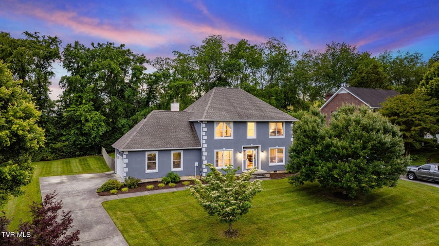1st photo of 3424 Berkshire Circle