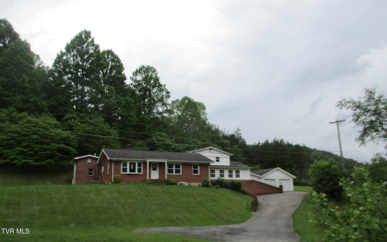 1st photo of 19374 Benhams Road