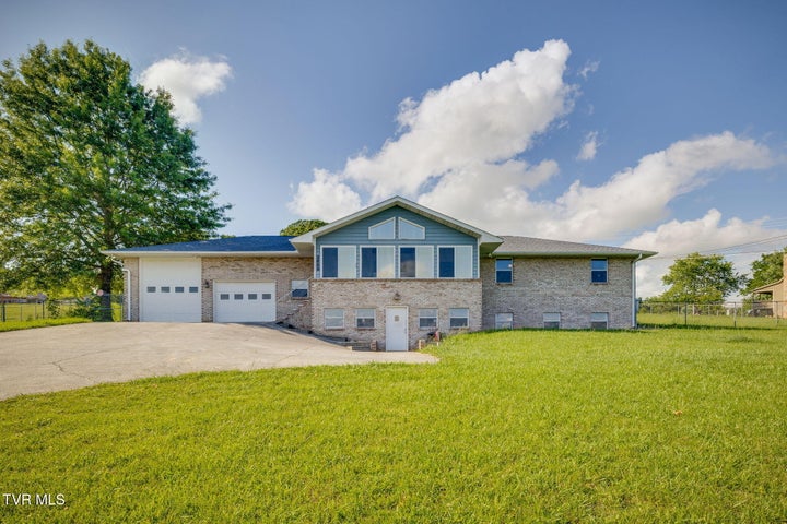 1st photo of 3808 Ford Drive