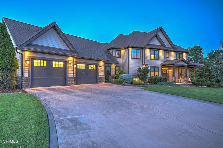 1st photo of 133 Christopher Way