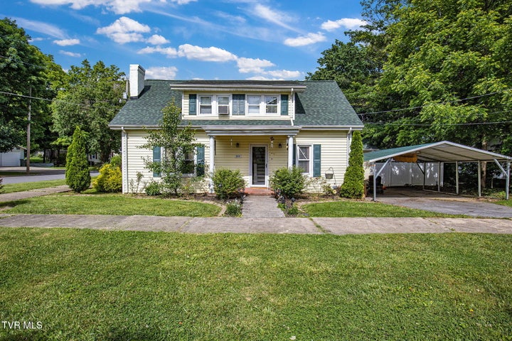 1st photo of 311 Roan Street