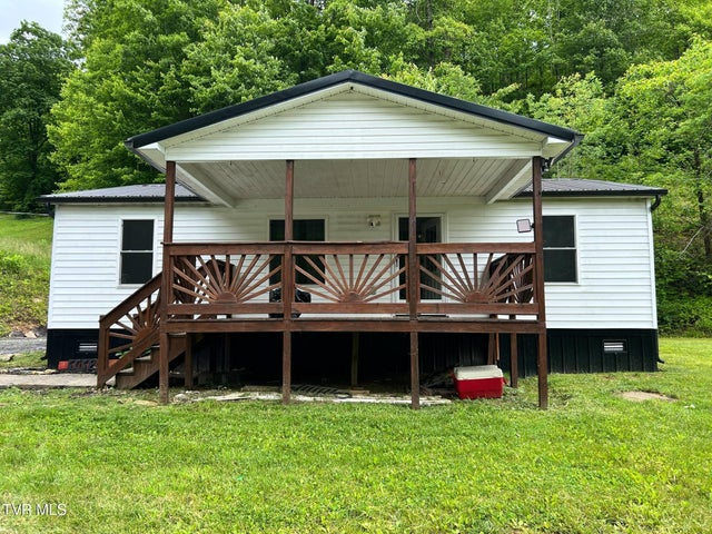 1st photo of 10126 Green Hollow Road
