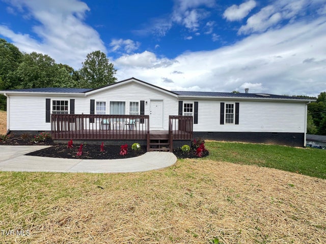 1st photo of 166 Hallborough Drive