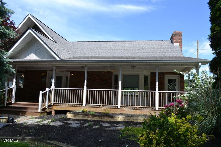1st photo of 290 Kinchloe Mill Road