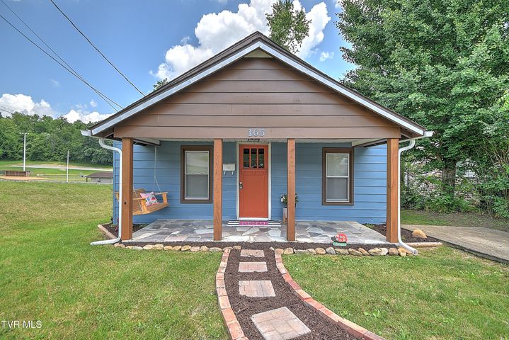 1st photo of 165 Hughes Street