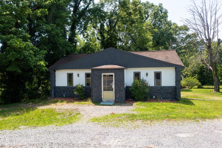 1st photo of 1136 Wilcox Drive
