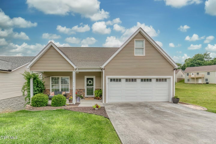 1st photo of 239 Bradford Lane