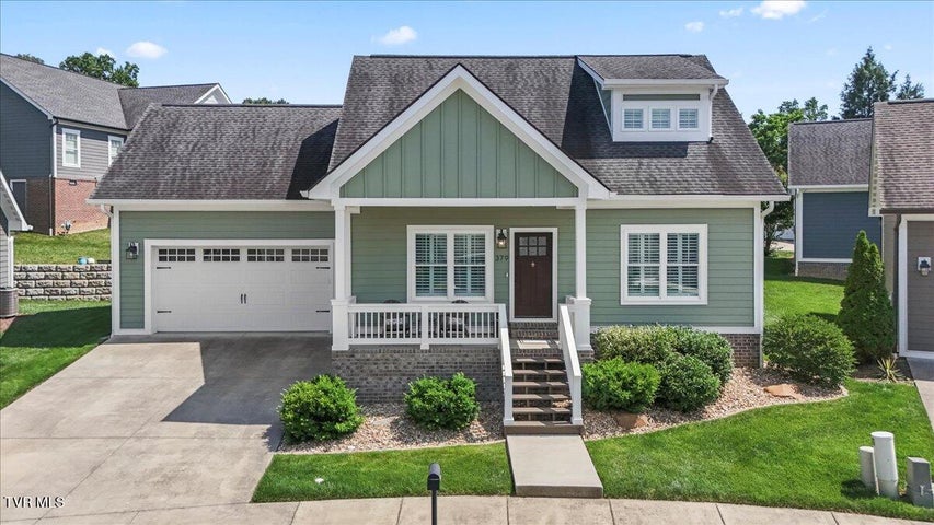 1st photo of 379 Princeton Gardens Drive