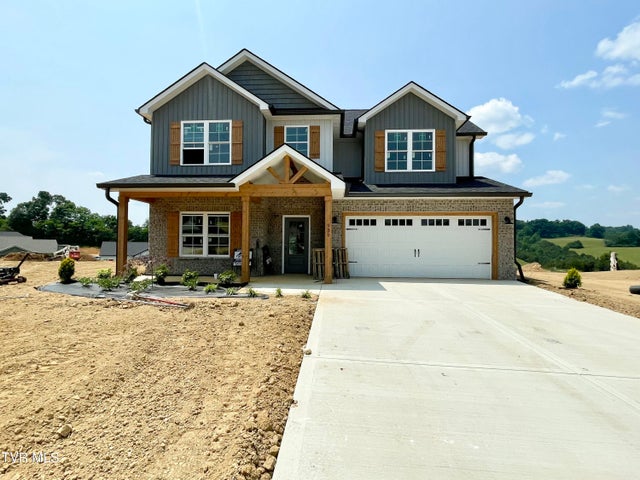 1st photo of 939 Daybreak Crest