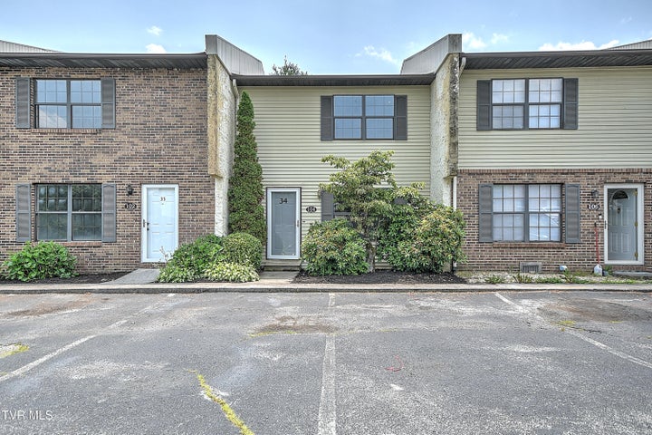 1st photo of 103 Northwinds Drive Drive