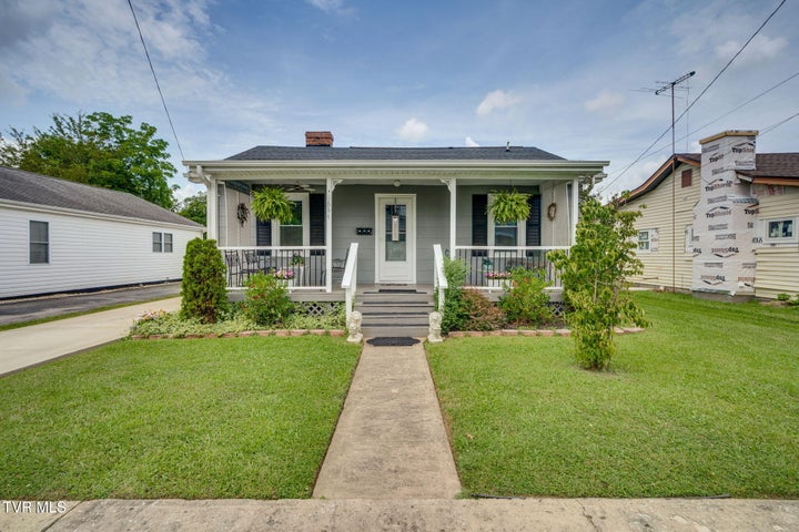 1st photo of 1634 Highland Street