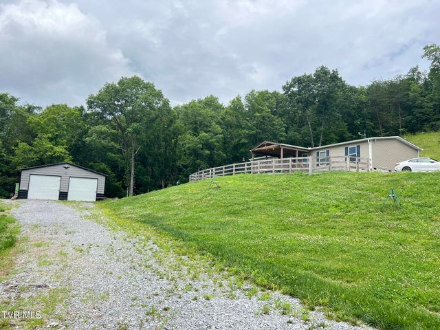 1st photo of 3030 Poplar Springs Road Road