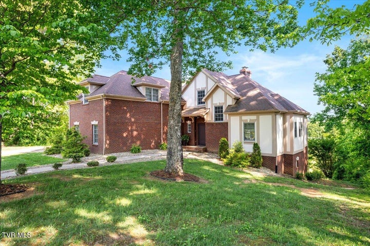 1st photo of 15127 Stonewall Ridge